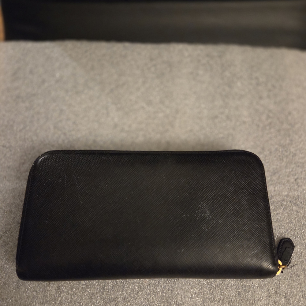 Authentic Prada Saffiano Leather Long Zip-Around Wallet - Picture 4 of 14